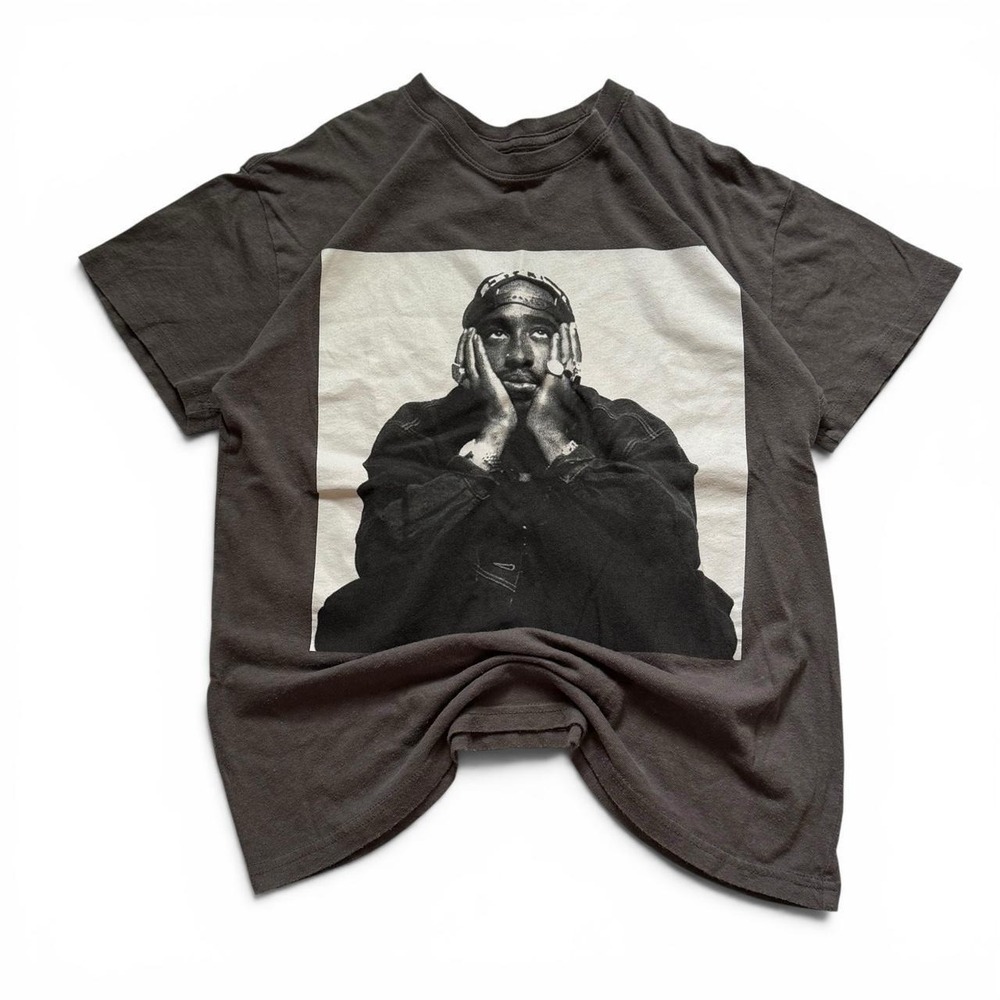 2Pac Bravado Graphic T-Shirt Charcoal Grey Portrait Rap Tee Mens XS